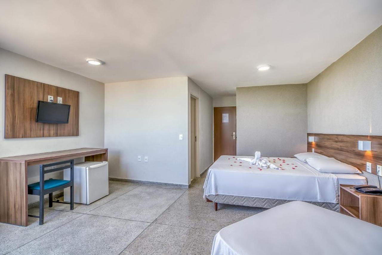 Happy Hotel Pajuçara Maceio  Bagian luar foto